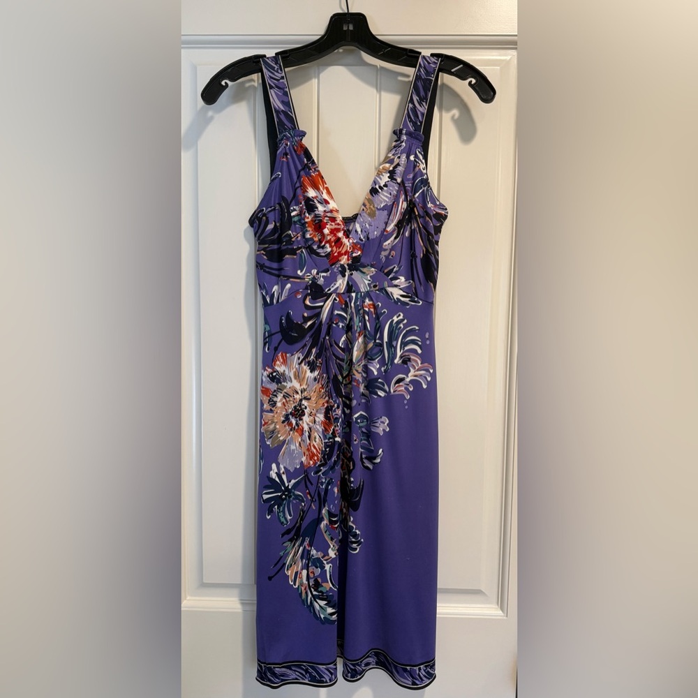 Elie Tahari floral purple midi dress. X Small
